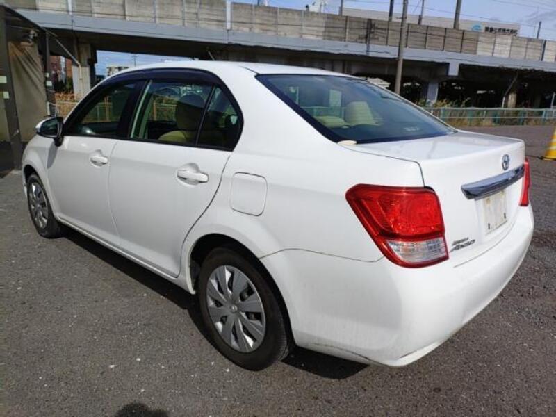 COROLLA AXIO