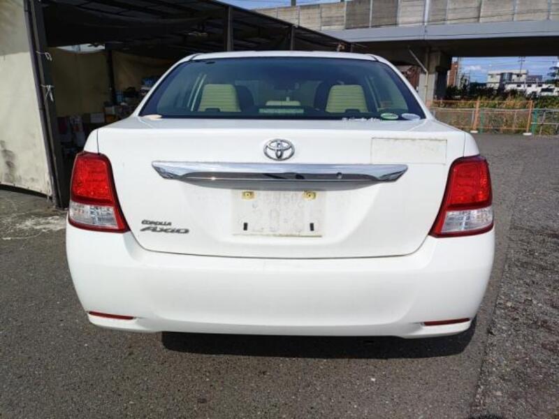 COROLLA AXIO
