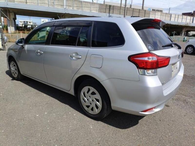 COROLLA FIELDER