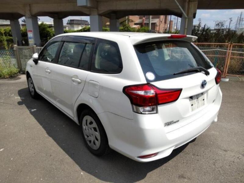 COROLLA FIELDER