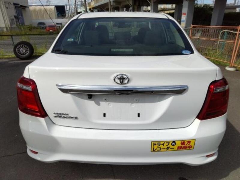 COROLLA AXIO