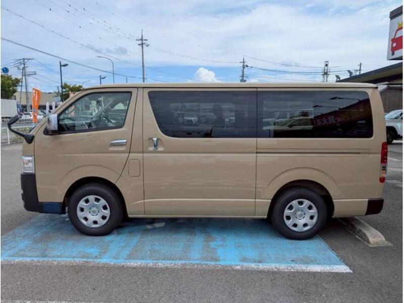HIACE VAN