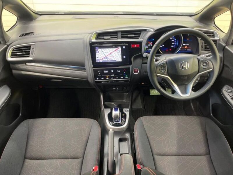 FIT HYBRID