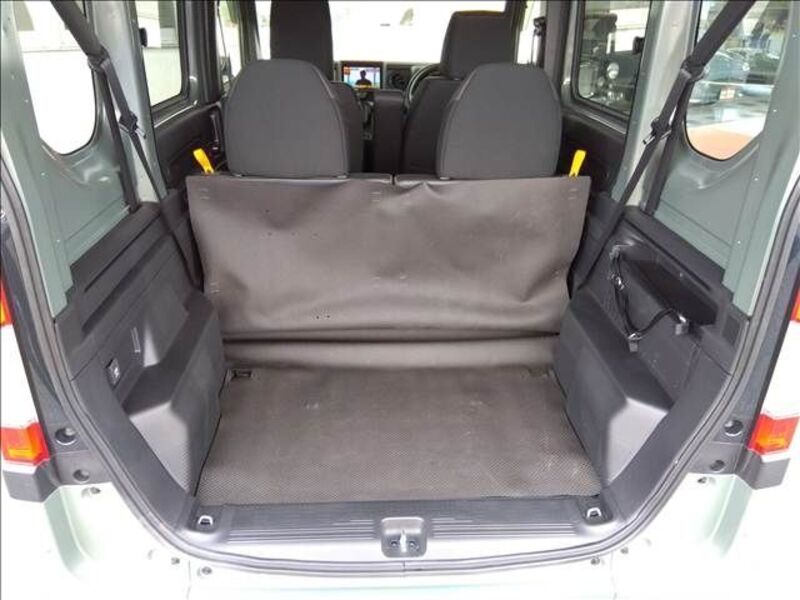 N-VAN