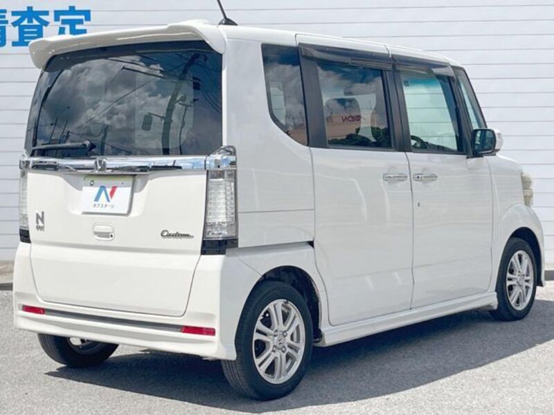 N BOX CUSTOM