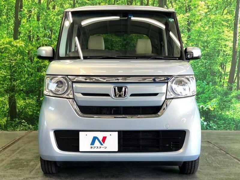 N BOX
