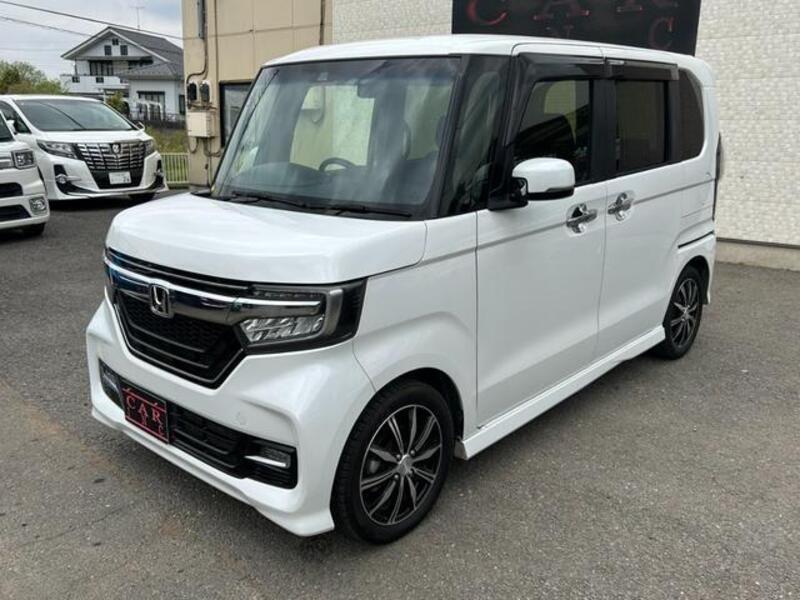 N BOX CUSTOM