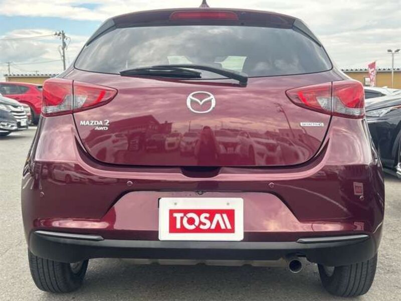 MAZDA2