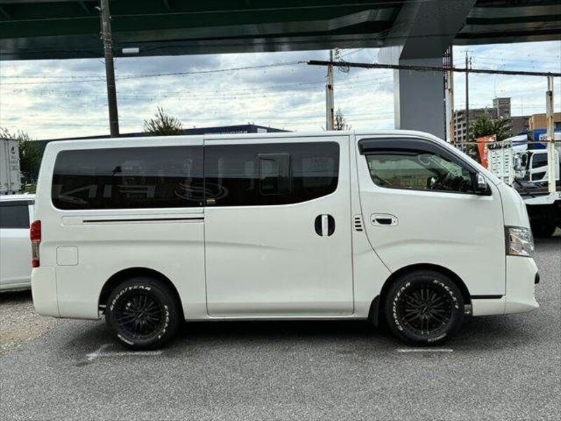 NV350 CARAVAN