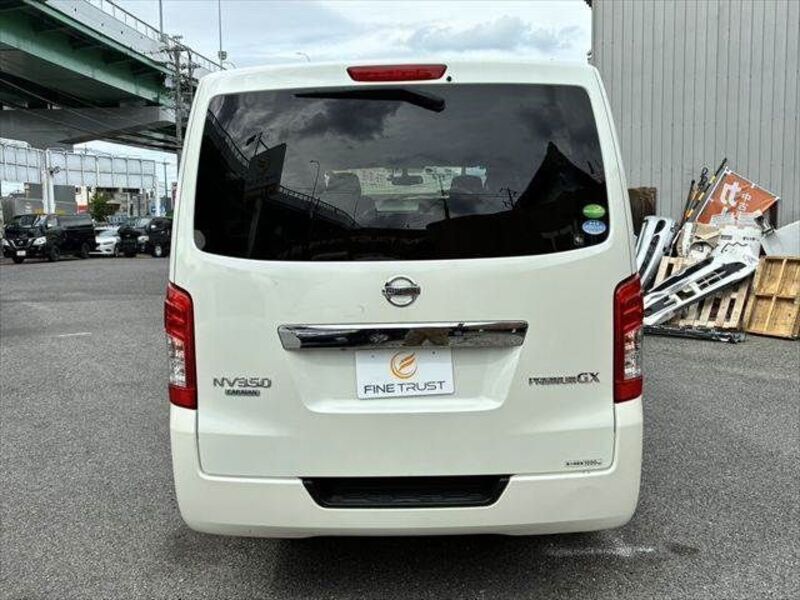 NV350 CARAVAN