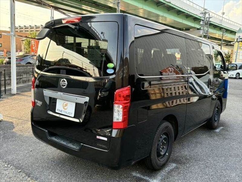 NV350 CARAVAN