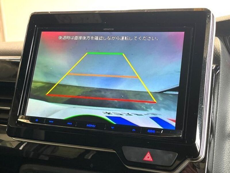 N BOX