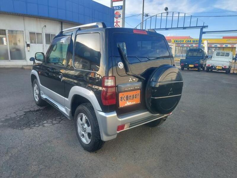 PAJERO MINI
