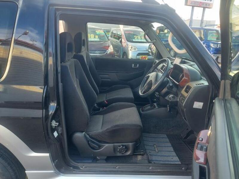 PAJERO MINI