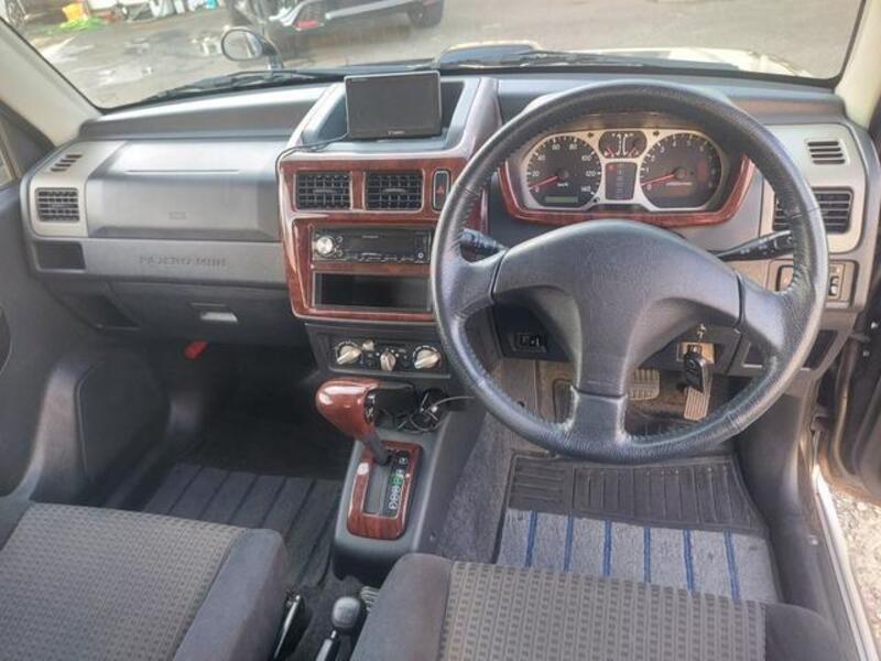 PAJERO MINI