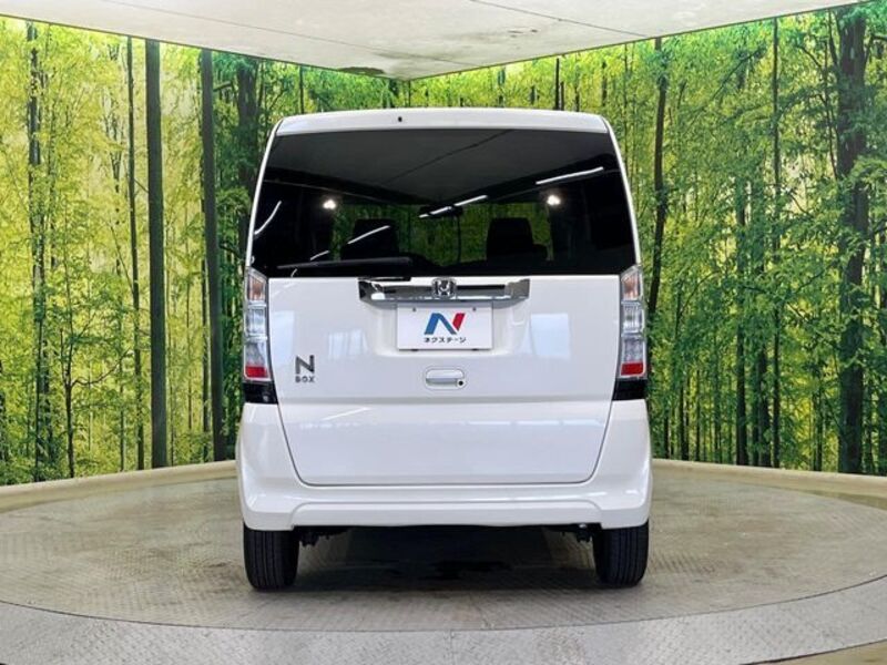 N BOX