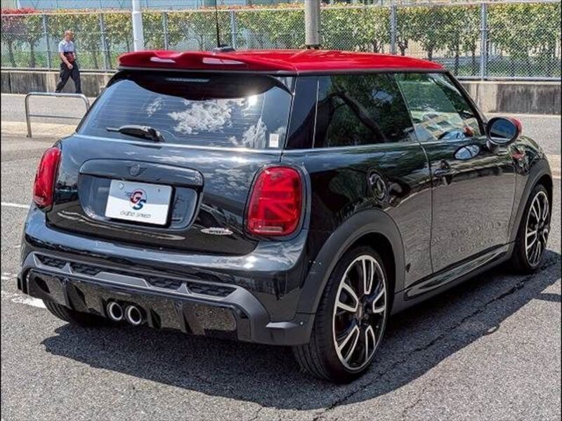MINI