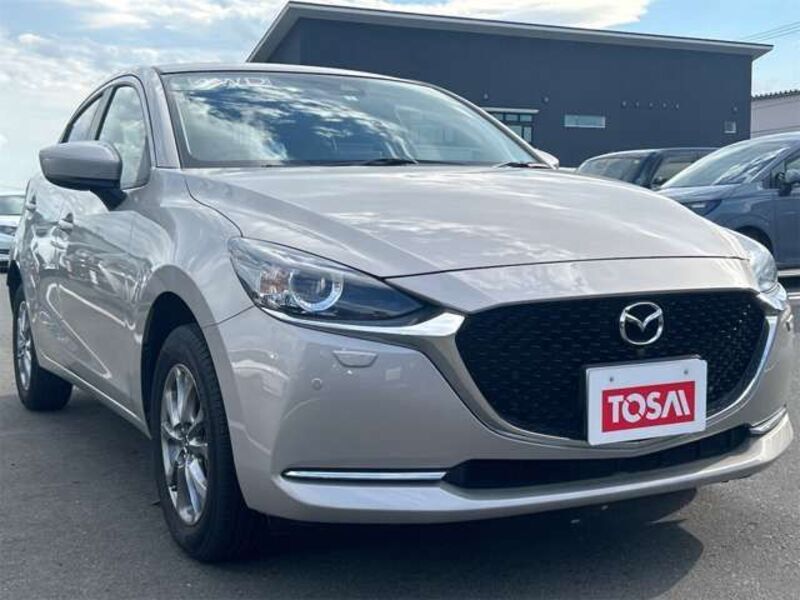 MAZDA2