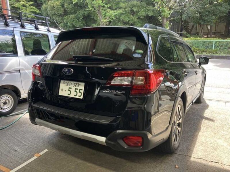 LEGACY OUTBACK