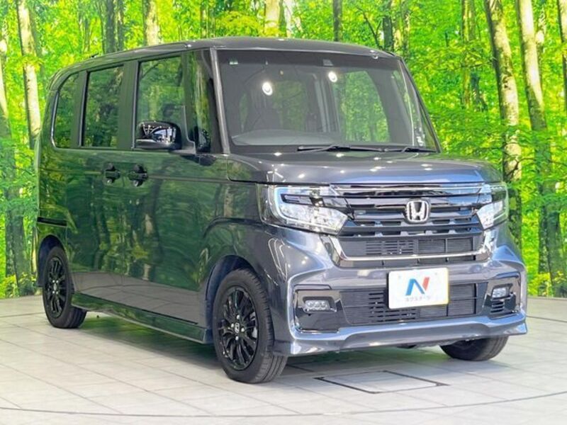 N BOX CUSTOM