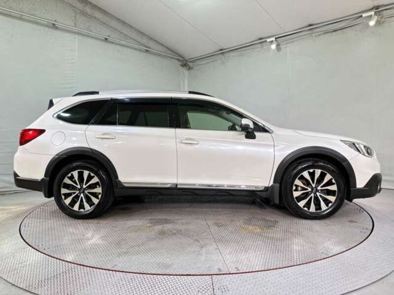LEGACY OUTBACK
