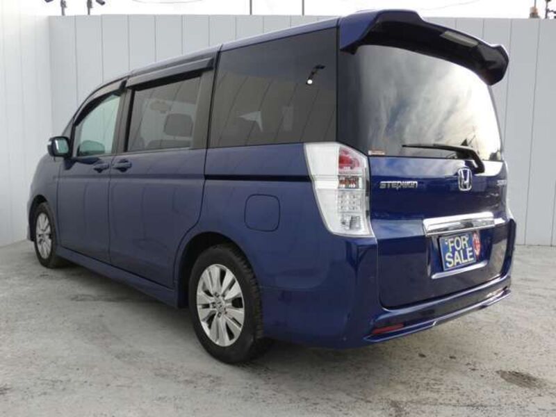 STEPWAGON SPADA
