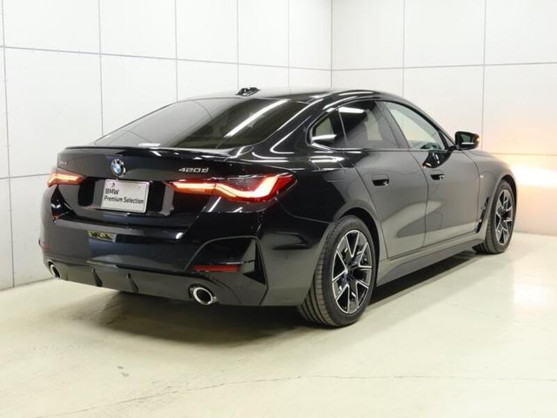 4 SERIES