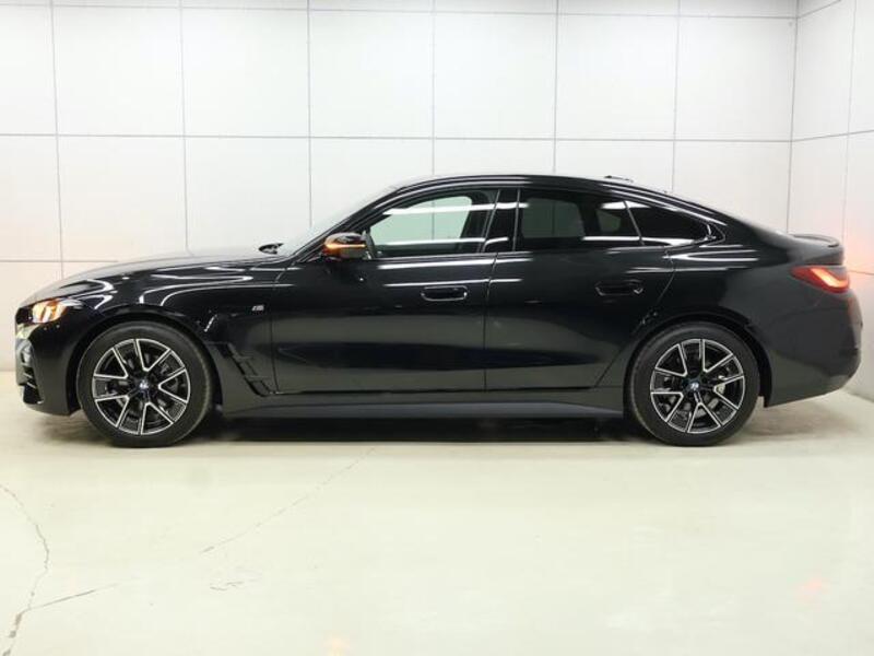4 SERIES