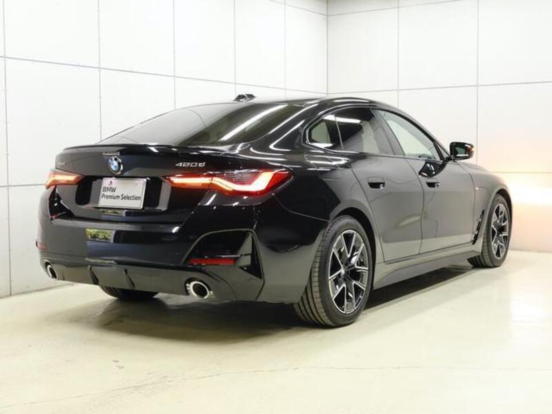 4 SERIES