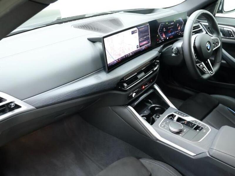 4 SERIES