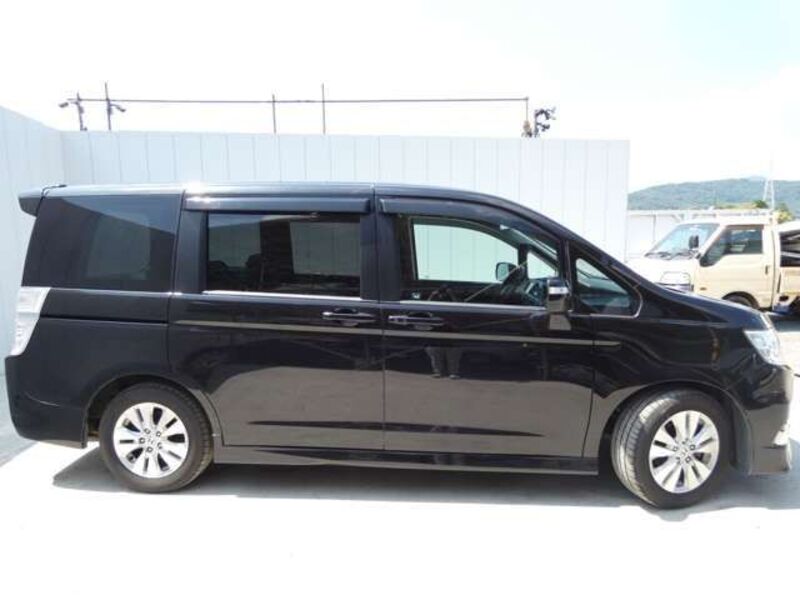 STEPWAGON SPADA