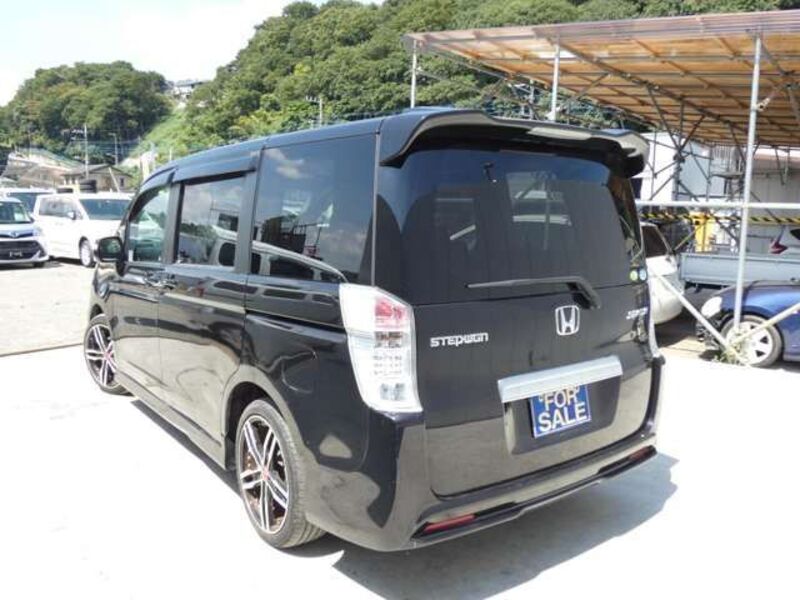 STEPWAGON SPADA