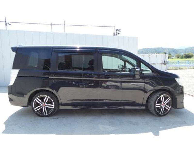 STEPWAGON SPADA