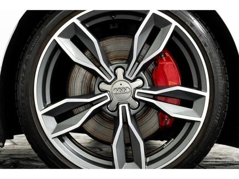 TTS COUPE