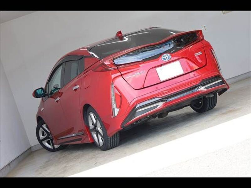 PRIUS PHV