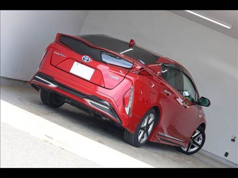 PRIUS PHV