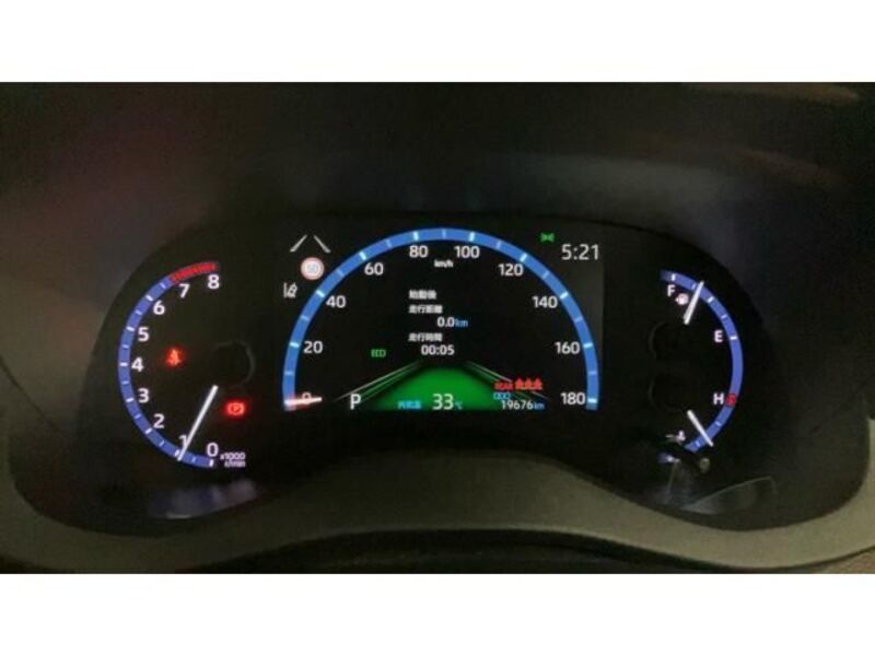 YARIS CROSS