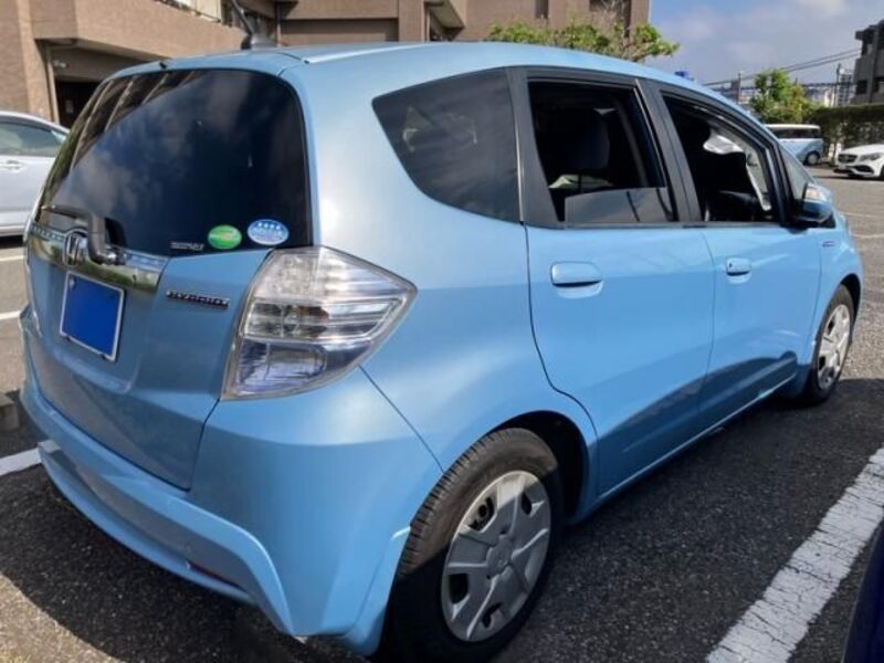 FIT HYBRID