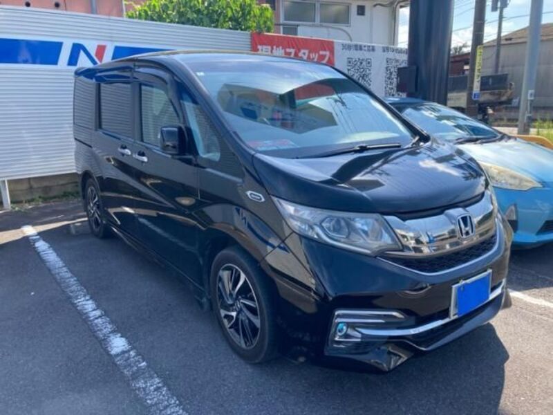 HONDA STEPWAGON SPADA
