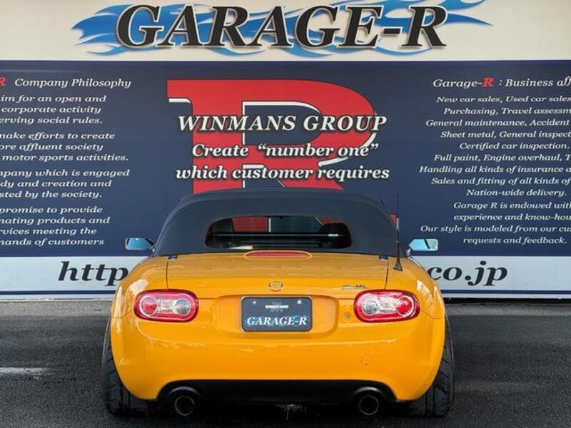 ROADSTER