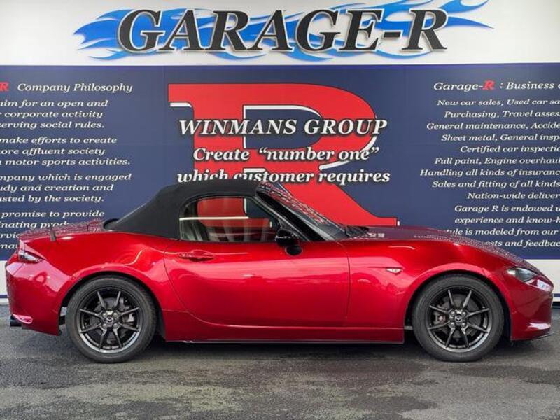 ROADSTER