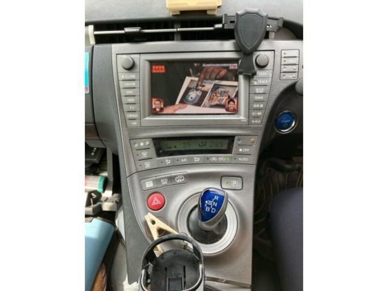 PRIUS PHV