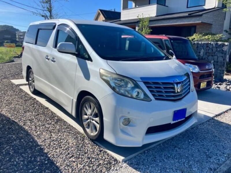 TOYOTA ALPHARD