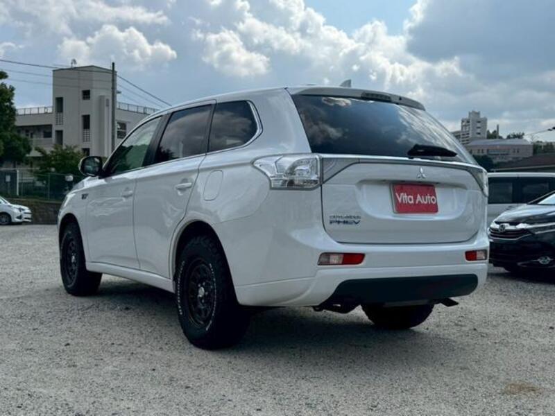 OUTLANDER PHEV