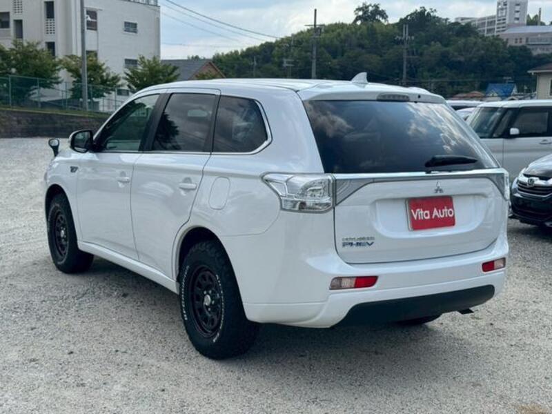 OUTLANDER PHEV
