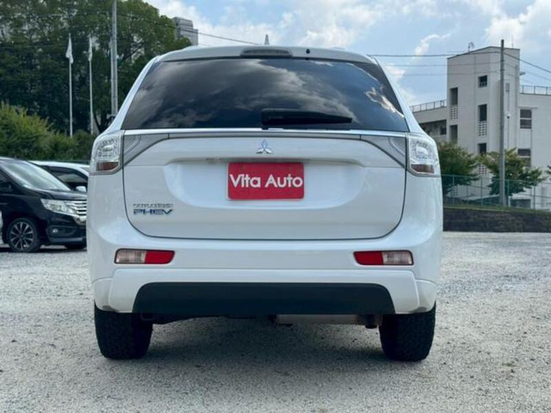 OUTLANDER PHEV