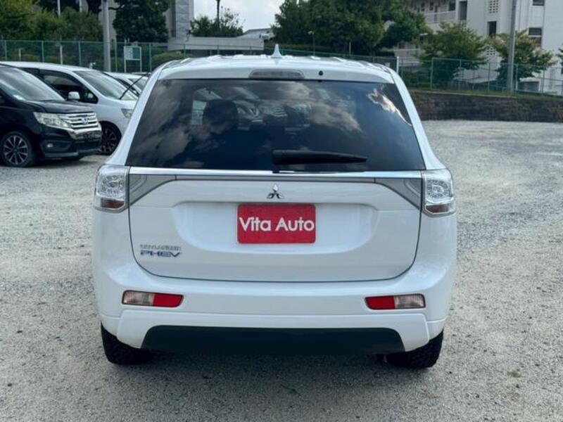 OUTLANDER PHEV
