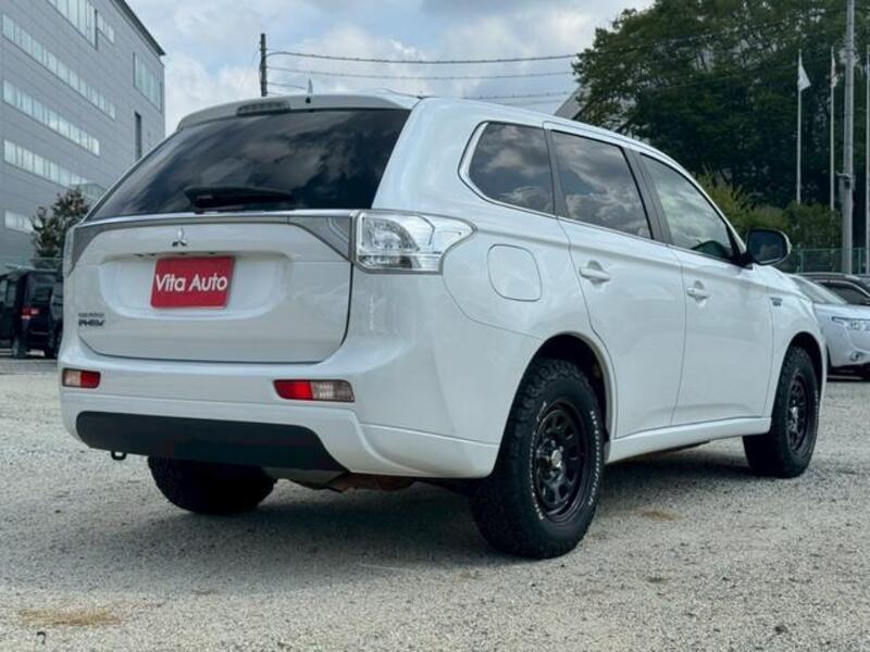 OUTLANDER PHEV