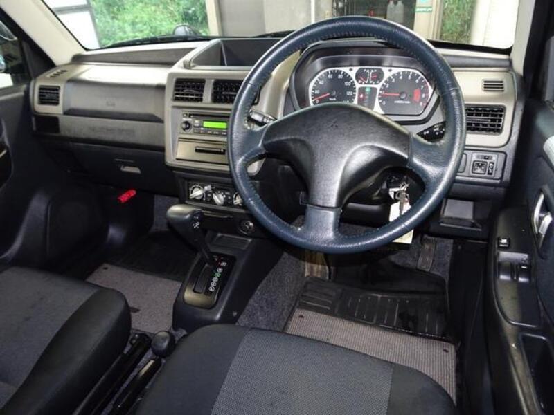 PAJERO MINI