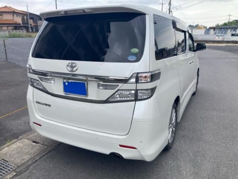 VELLFIRE